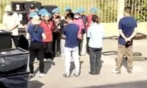 Clip công nhân bị bắt đứng giữa nắng để nghe 'phổ biến công việc', công ty lên tiếng