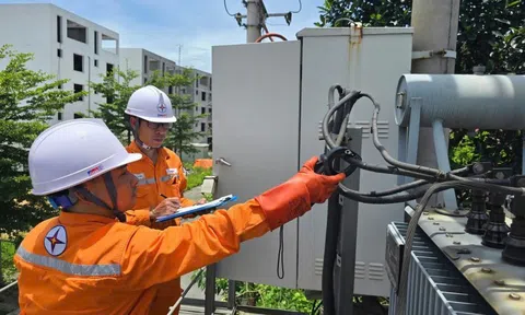 Mức tiêu thụ điện tăng vọt, EVNNPC cảnh báo thói quen sử dụng điện