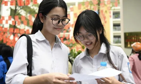 Top trường THPT có điểm chuẩn cao nhất thành phố Hà Nội