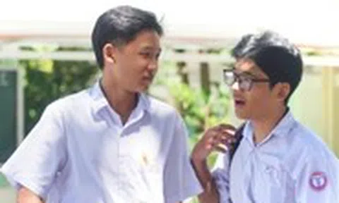 Điểm chuẩn lớp 10 vào trường tốp đầu ở Nha Trang chỉ 9 điểm, giám đốc sở nói gì?