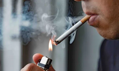 Nên tầm soát ung thư phổi, đặc biệt với người 'dính dáng' đến thuốc lá
