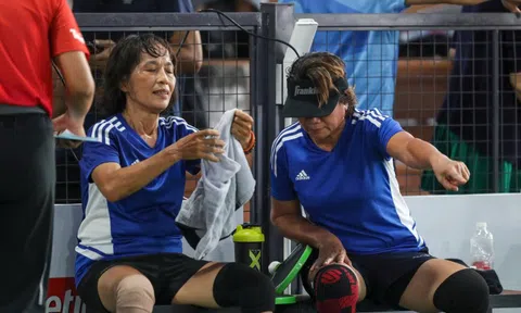 Những chia sẻ đầy thú vị của hai nữ vận động viên lớn tuổi nhất Giải Pickleball Việt Nam - Cúp Hyundai Thành Công 2025
