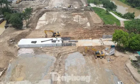 Kiến nghị tăng bồi thường giải phóng mặt bằng dự án cầu Tứ Liên