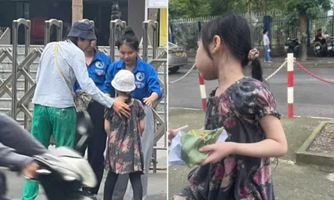 Nam sinh gửi em gái ở cổng điểm thi trúng tuyển trường top đầu Hà Nội