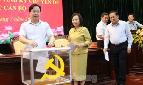 Tỉnh ủy Lạng Sơn họp bàn, thống nhất về công tác cán bộ cấp cao của tỉnh