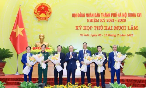 Bầu bổ sung 4 Ủy viên UBND thành phố Hà Nội