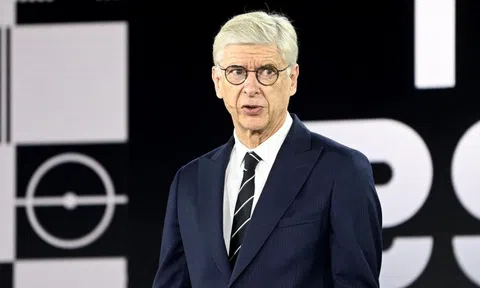 Arsene Wenger phản bác kịch liệt ý kiến của Klopp về FIFA Club World Cup