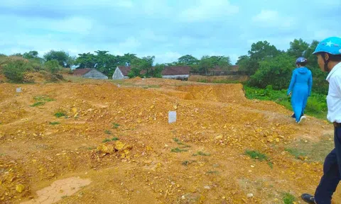 Lập mộ giả để bao xây nghĩa trang trái phép