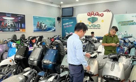 Bắt tạm giam 3 người kinh doanh xe máy điện giả nhãn hiệu NIJA