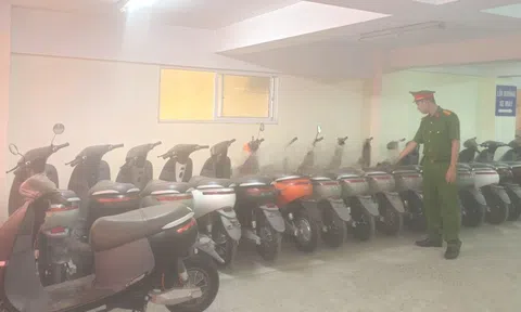 Triệt phá đường dây sản xuất, buôn bán xe máy điện giả
