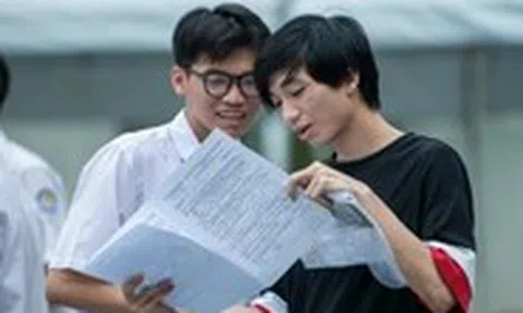 Phổ điểm môn tiếng Anh thi tốt nghiệp THPT 2025