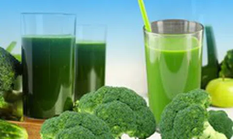 Nước ép bông cải xanh có thực sự chống ung thư như mạng ca ngợi?