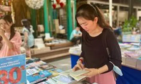 Doanh thu Đường sách TP.HCM đạt hơn 31,3 tỉ đồng nhưng lượng sách bán ra giảm
