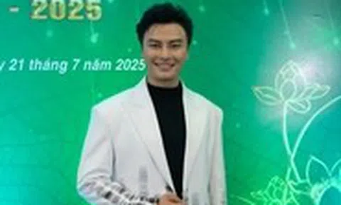 Võ Minh Lâm làm huấn luyện viên Chuông vàng vọng cổ