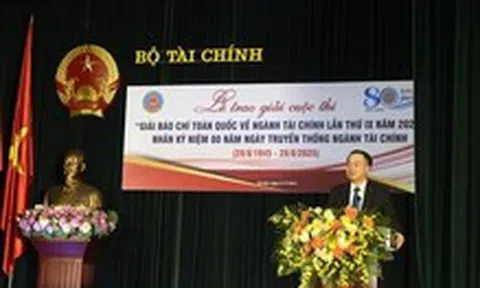 Báo Tuổi Trẻ nhận bằng khen và giành giải B của Bộ Tài chính