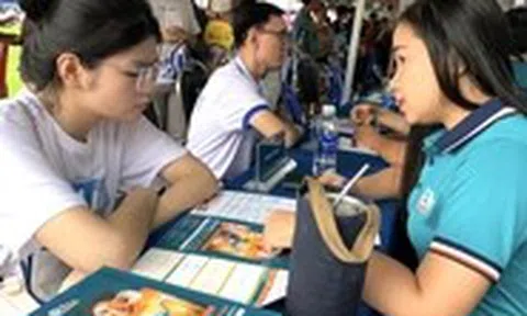 Đại học Kinh tế TP.HCM quy đổi điểm trúng tuyển các phương thức với mức chênh lệch lớn