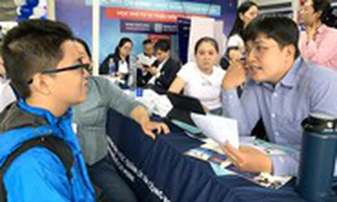 Còn vài giờ để chốt nguyện vọng đăng ký xét tuyển, thí sinh cần đặc biệt lưu ý gì?