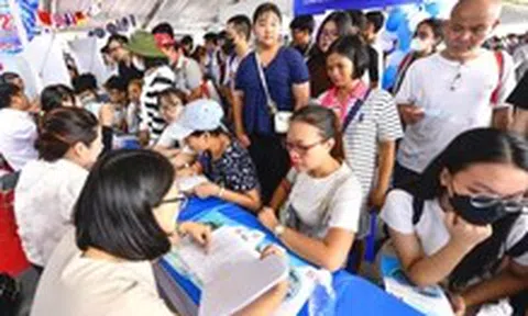 Đại học Quốc gia TP.HCM bổ sung bách phân vị điểm đánh giá năng lực thêm 2 tổ hợp