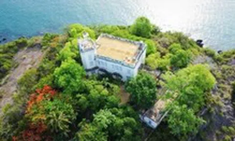 Đề xuất trưng dụng lầu Bảo Đại Nha Trang cho lãnh đạo sở, ngành ở: Khánh Hòa yêu cầu kiểm điểm