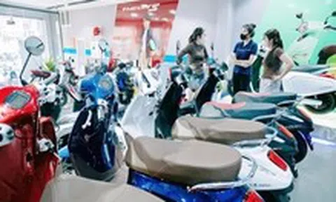 Nóng cuộc đua giành 'miếng bánh' xe điện