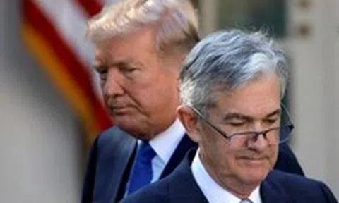Ông Trump kêu gọi Hội đồng thống đốc Fed can thiệp nếu ông Powell không hạ lãi suất