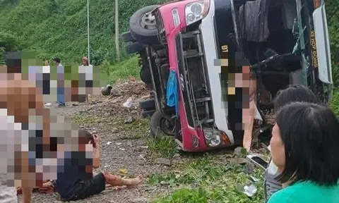 Xe khách mất phanh trên dốc Cun, tài xế bình tĩnh xử lý cứu mạng 9 người