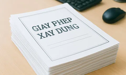 Ông Giấy Phép Xây Dựng khóc