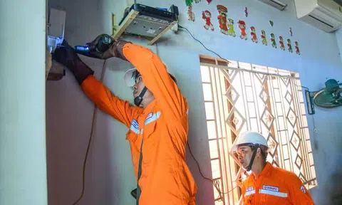 EVN lỗ lũy kế 44.792 tỉ đồng, Bộ Công Thương đề xuất tính khoản lỗ vào giá bán lẻ điện