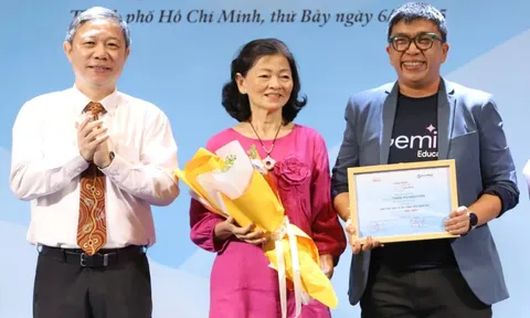 Lan tỏa giá trị hiếu nghĩa qua cuộc thi viết 'Doanh nhân với chữ hiếu và gia đình'