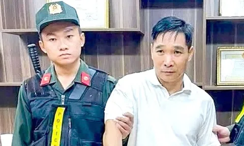 Dự tính bắt cóc ca sĩ, người mẫu để cưỡng dâm quay clip tống tiền, Bình 'kiểm' hầu tòa