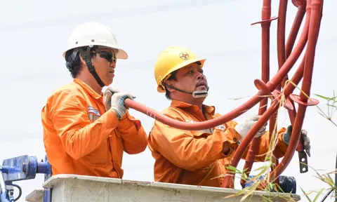Bộ Công Thương: Việc phân bổ khoản lỗ của EVN 'ảnh hưởng nhỏ', dự kiến chỉ tăng 2-5% giá điện
