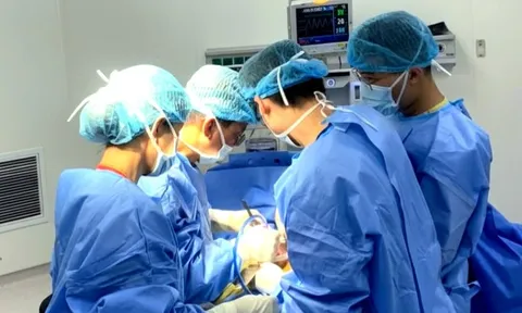 Một người có trái tim bên phải, phủ tạng đảo ngược