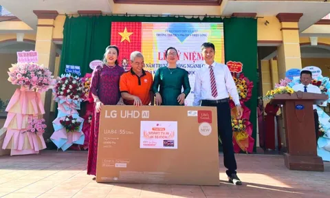 FPT và LG mang công nghệ kiến tạo 'lớp học thông minh' đến 80 trường khó khăn
