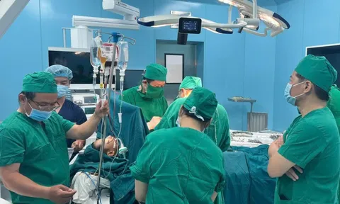 Cứu thanh niên bị tai nạn giao thông nguy kịch tại đặc khu Côn Đảo