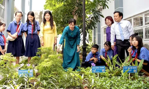 Học sinh TP.HCM phải đi học sáng thứ Bảy, Sở GD-ĐT lên tiếng