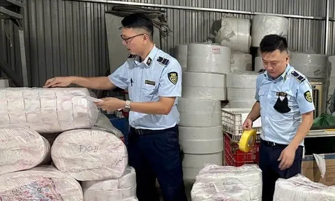 Bỉm, băng vệ sinh giả: Hiểm họa âm thầm đe dọa sức khỏe phụ nữ, trẻ em