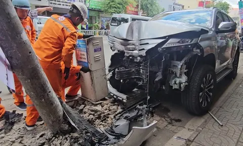 3 người bị thương sau tai nạn liên hoàn trên đường Trường Chinh, phường Tân Bình