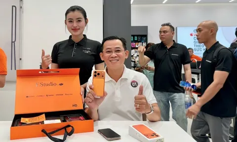 Lần đầu tiên Việt Nam mở bán iPhone sớm cùng thế giới, số lượng mua kỷ lục