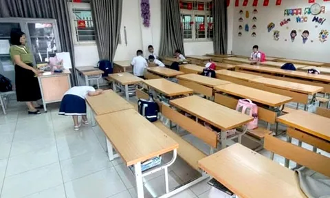 Trứng cút bốc mùi tại bếp ăn trường tiểu học: Nhiều phụ huynh cho con nghỉ học