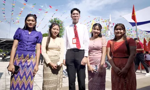 Sinh viên Đông Nam Á đổ sang Việt Nam học cao đẳng, trung cấp