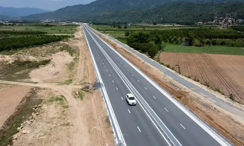 Cao tốc rút thời gian TP.HCM - Nha Trang từ 10 tiếng xuống còn 5 tiếng: Tập đoàn Sơn Hải là chủ đầu tư