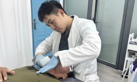 Bắt nhóm nhân viên phòng khám AC International giả danh bác sĩ thẩm mỹ để lừa bệnh nhân
