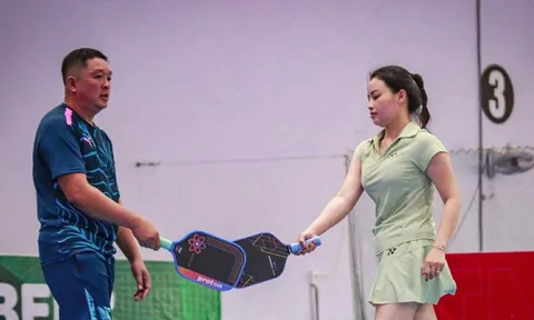 Giải Pickleball Tây Nguyên với cú hích nội dung đôi vợ chồng