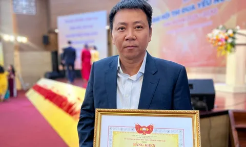 Bếp ăn 700 suất miễn phí mỗi ngày và tấm bằng khen đặc biệt