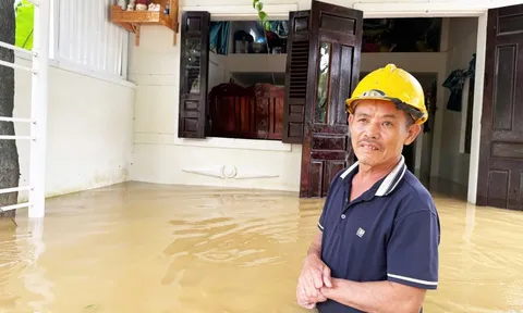 Đêm kinh hoàng ở 'rốn lũ' và 4 ngày 3 lần nước lên, xuống