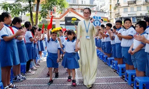 Giáo dục vươn mình ra thế giới