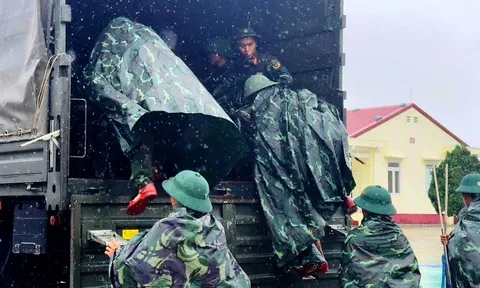 Bộ đội Quân khu 5 thần tốc lên đường thực hiện 'Chiến dịch Quang Trung'