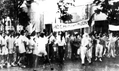 165 năm thương cảng Sài Gòn - Kỳ 3: Sáng danh cảng biển anh hùng