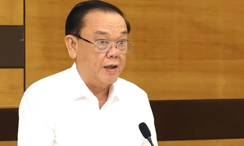 Đại học Kinh tế TP.HCM lập Hội đồng chiến lược, thay vai Hội đồng đại học