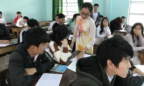 Đặt tên trường trung học nghề không được dùng chữ 'phổ thông', 'cơ sở'